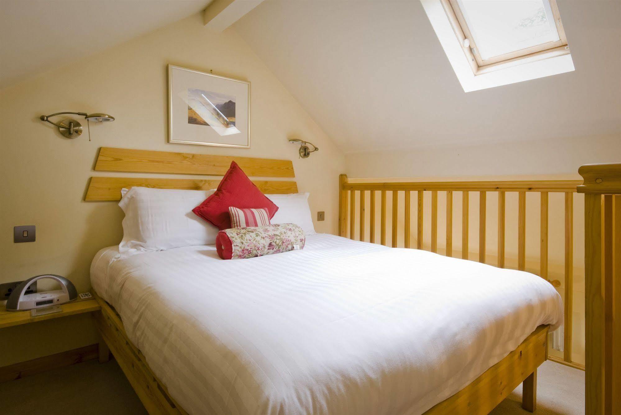 Tweedies Bar And Lodge Grasmere Extérieur photo