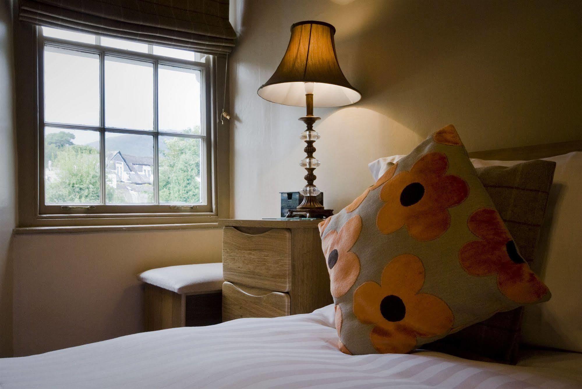 Tweedies Bar And Lodge Grasmere Extérieur photo